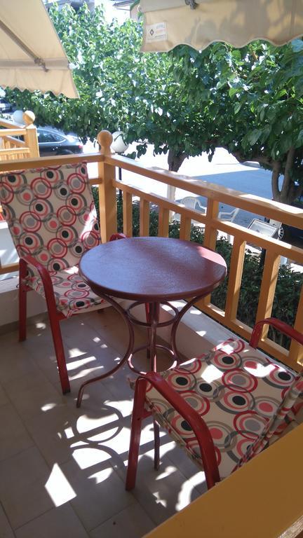 Hotel Aidipsos 루트라 에디프수 외부 사진