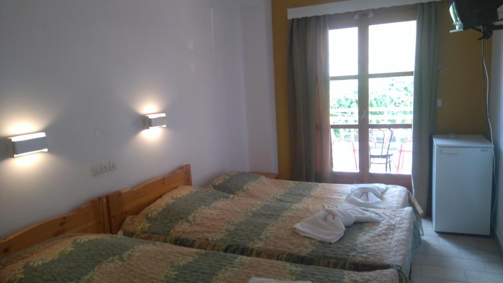 Hotel Aidipsos 루트라 에디프수 외부 사진